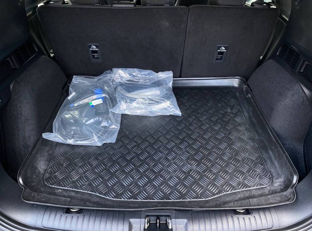 </span> 2021 Ford Kuga 2.5 Duratec Plug-In Hybrid TITANIUM CVT  165kW/225k<span style="color:#004a89">FULL  LED Adaptívne svetlomety, Čítanie dopravných značiek,  Vyhrievané sedadlá, Bezdrôtové nabíjanie telefónu…           </span>        <span style="color:#004a89">