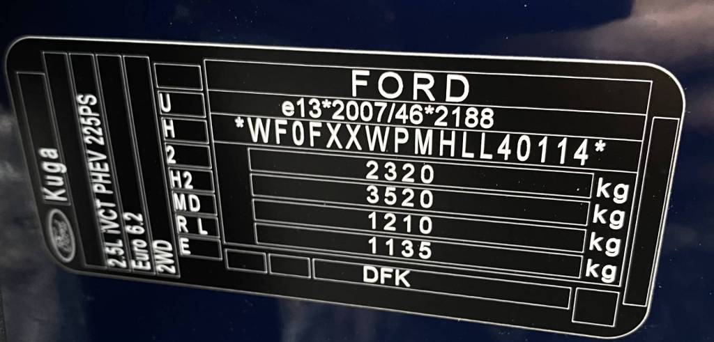 </span> 2021 Ford Kuga 2.5 Duratec Plug-In Hybrid TITANIUM CVT  165kW/225k<span style="color:#004a89">FULL  LED Adaptívne svetlomety, Čítanie dopravných značiek,  Vyhrievané sedadlá, Bezdrôtové nabíjanie telefónu…           </span>        <span style="color:#004a89">