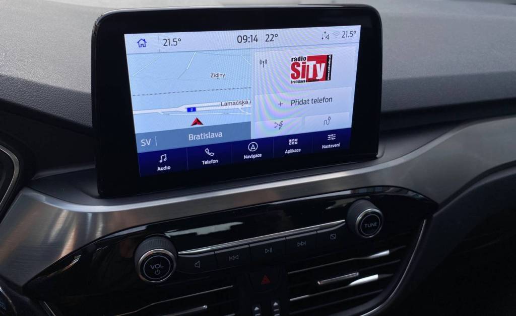 </span> 2021 Ford Kuga 2.5 Duratec Plug-In Hybrid TITANIUM CVT  165kW/225k<span style="color:#004a89">FULL  LED Adaptívne svetlomety, Čítanie dopravných značiek,  Vyhrievané sedadlá, Bezdrôtové nabíjanie telefónu…           </span>        <span style="color:#004a89">