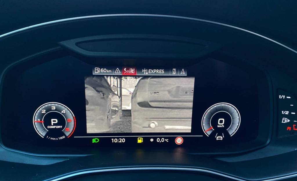 <span style="color:#004a89"> Limuzína!</span> 2019 Audi  A6 50TDI mHEV Quattro S-LINE  210 Kw/286k S&S  EAT8    <span style="color:#004a89">MATRIX HD LED, 360°3D KAMERA, VZDUCH,BANG&OLUFSEN…</span>   Možný odpočet DPH