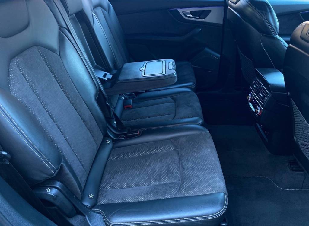 <span style="color:#004a89"> 3xS-Line!</span>  2018 Audi Q7 3.0 TDI Quattro  200 Kw/272k <span style="color:#004a89">Matrix svetlomety ,Virtual, 360°Kamera..</span>