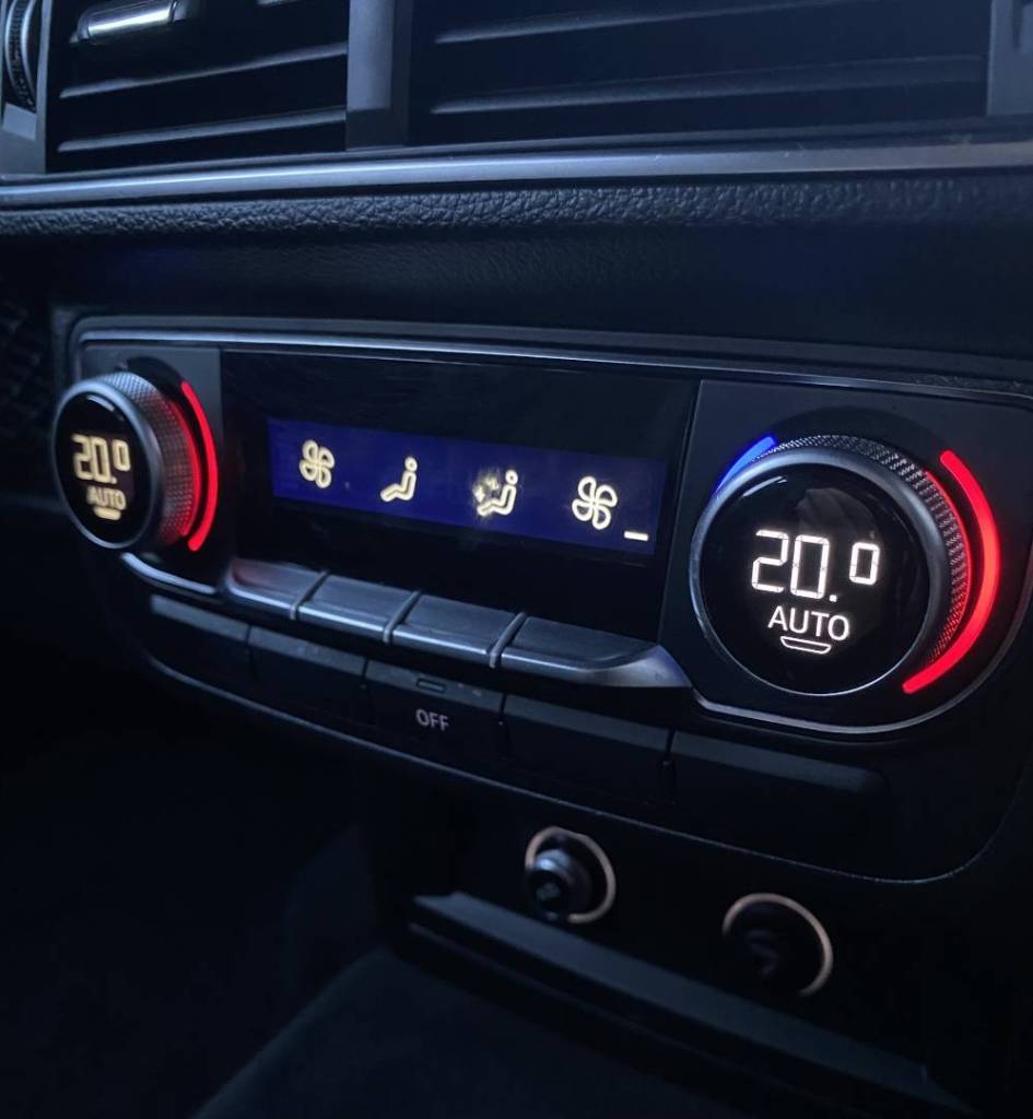 <span style="color:#004a89"> 3xS-Line!</span>  2018 Audi Q7 3.0 TDI Quattro  200 Kw/272k <span style="color:#004a89">Matrix svetlomety ,Virtual, 360°Kamera..</span>