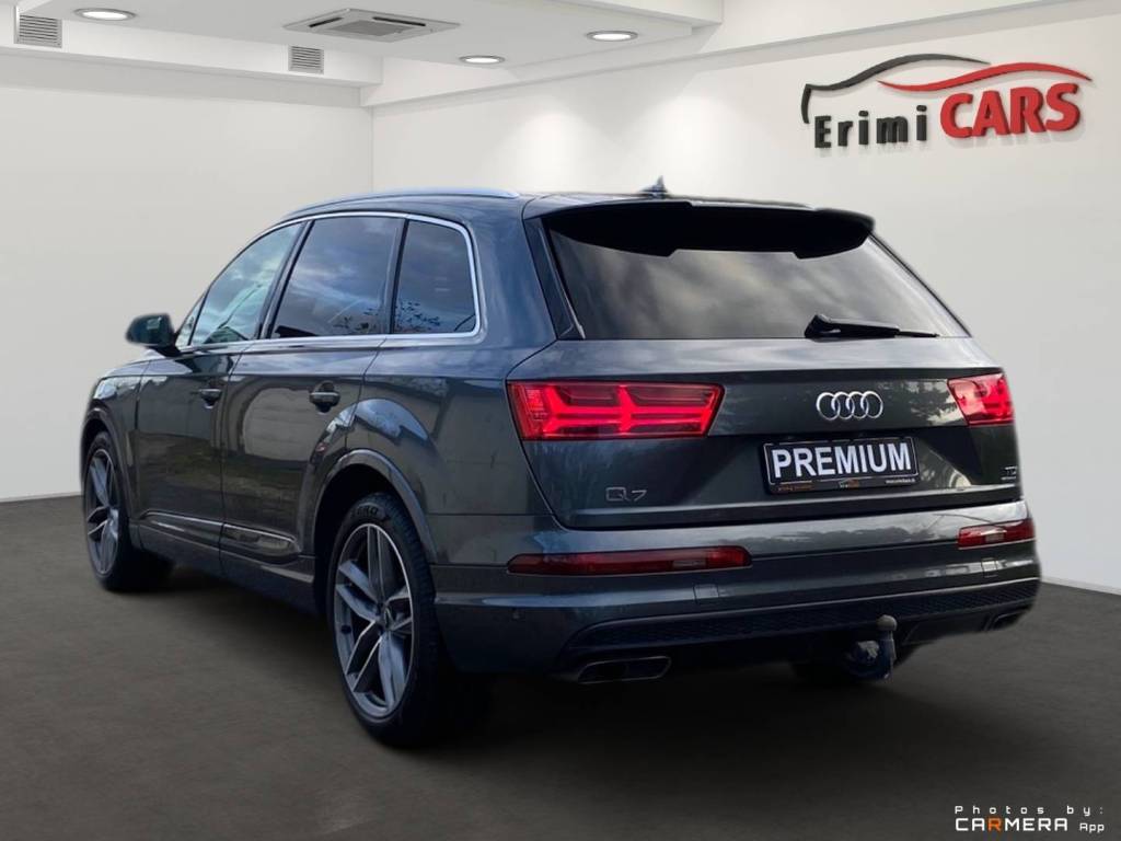 <span style="color:#004a89"> 3xS-Line!</span>  2018 Audi Q7 3.0 TDI Quattro  200 Kw/272k <span style="color:#004a89">Matrix svetlomety ,Virtual, 360°Kamera..</span>