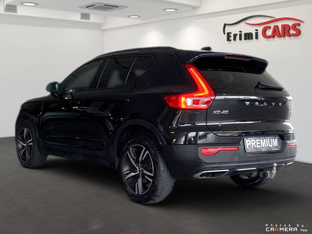 <span style="color:#004a89"> R-DESIGN  BLACK PACKET!</span>   2020 Volvo XC40 D3  110 Kw/150k S&S  EAT8    <span style="color:#004a89">FULL  LED Adaptívne svetlomety ,Virtual, Kamera…</span>