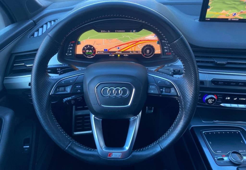 <span style="color:#004a89"> 3xS-Line!</span>  2018 Audi Q7 3.0 TDI Quattro  200 Kw/272k <span style="color:#004a89">Matrix svetlomety ,Virtual, 360°Kamera..</span>