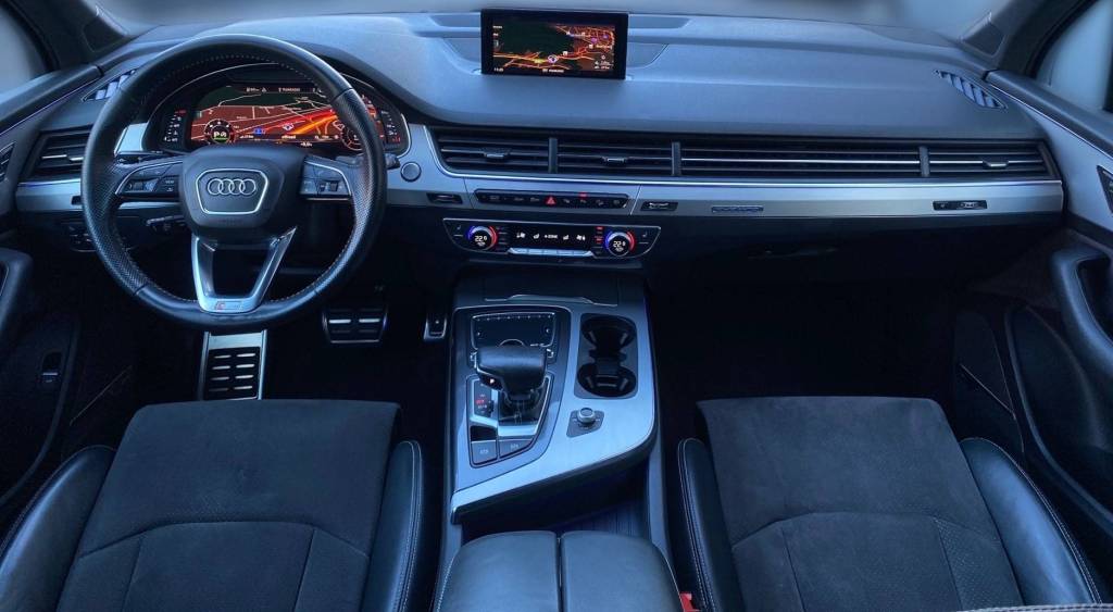 <span style="color:#004a89"> 3xS-Line!</span>  2018 Audi Q7 3.0 TDI Quattro  200 Kw/272k <span style="color:#004a89">Matrix svetlomety ,Virtual, 360°Kamera..</span>