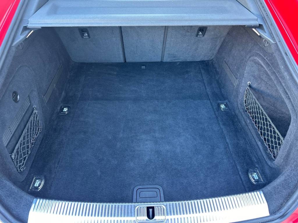 <span style="color:#004a89"> Audi  A5 Sportback </span> 40TDI Quattro  Sport 140kW/190k<span style="color:#004a89"> Matrix, Webasto,Panorama, Radar, Virtual, Kamera…    </span>