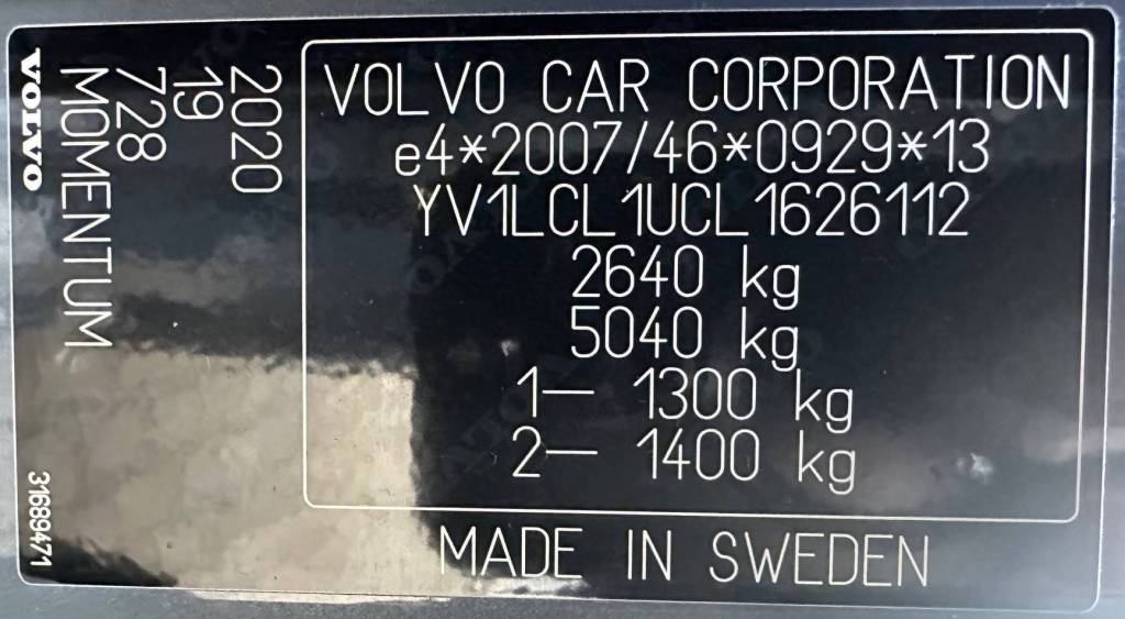 <span style="color:#004a89"> Hybrid!</span>  2020 Volvo XC90 B5 AWD 184 Kw/250k  <span style="color:#004a89">  MATRIX FULL LED  Adaptívne svetlomety, Panorama, Virtual, Kamera, Kožený interiér…</span>