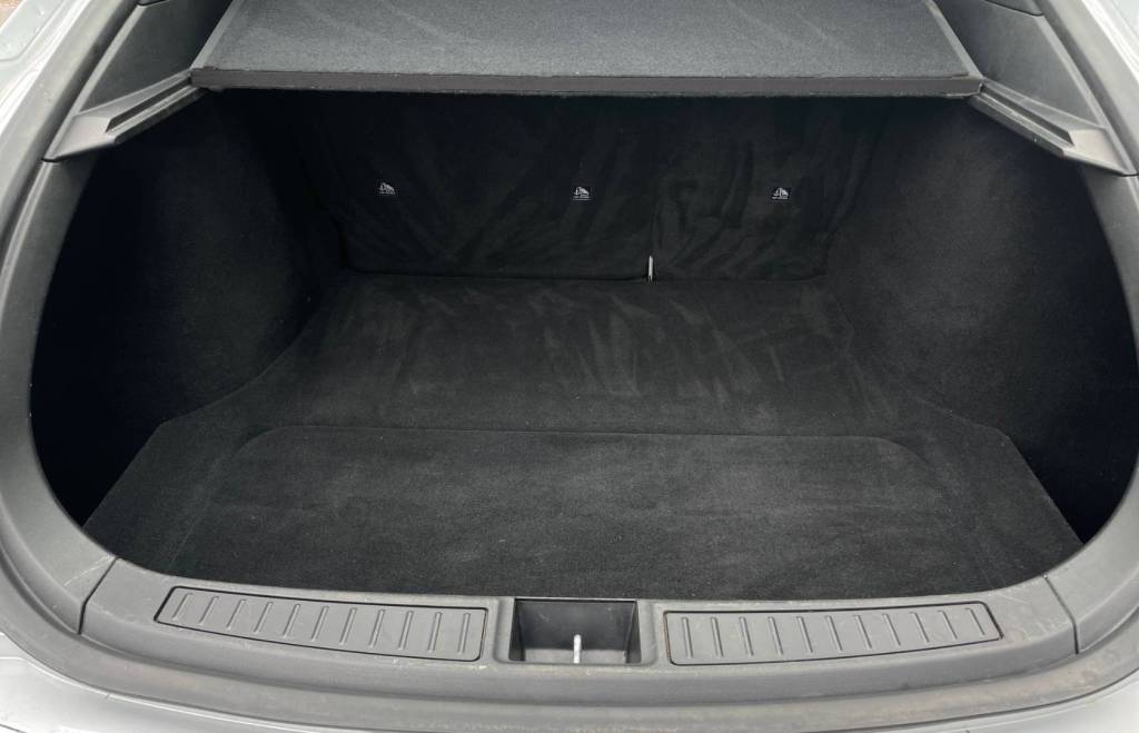 <span style="color:#004a89"> 386kW/525k</span> Tesla Model S 75D 4X4 DUAL MOTOR <span style="color:#004a89">        AUTOPILOT-2.5, PANORAMA, PREMIUM KONEKTIVITA… </span>