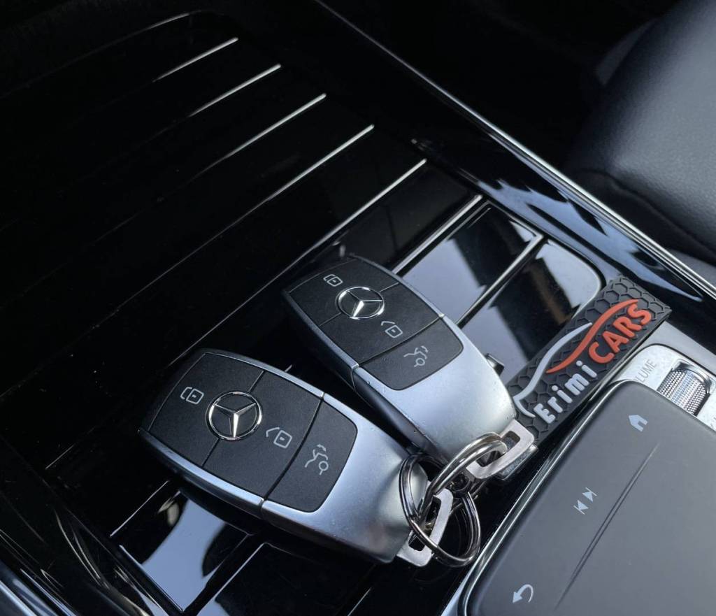 <span style="color:#004a89"> </span> 2020 Mercedes-Benz GLB 200d  110Kw/150k  <span style="color:#004a89"> FULL LED Adaptívne svetlomety,  Virtual, Kamera…</span>