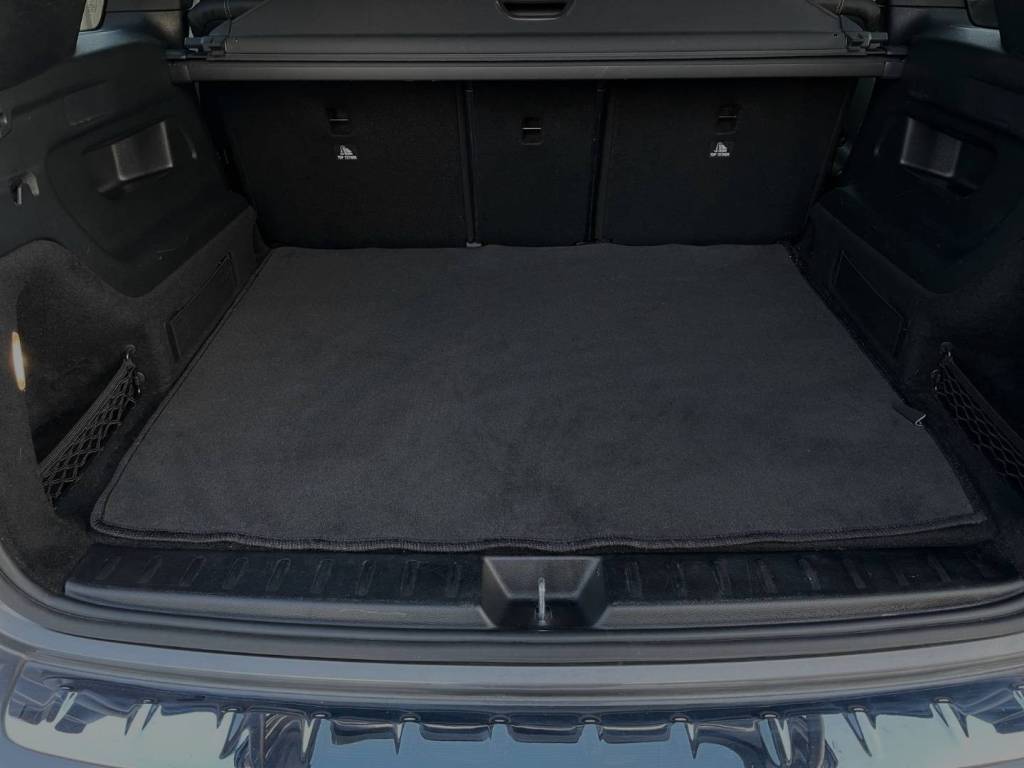 <span style="color:#004a89"> </span> 2020 Mercedes-Benz GLB 200d  110Kw/150k  <span style="color:#004a89"> FULL LED Adaptívne svetlomety,  Virtual, Kamera…</span>