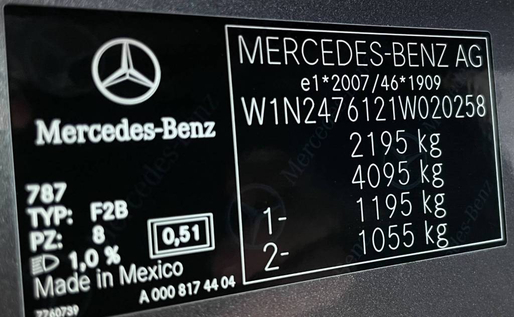 <span style="color:#004a89"> </span> 2020 Mercedes-Benz GLB 200d  110Kw/150k  <span style="color:#004a89"> FULL LED Adaptívne svetlomety,  Virtual, Kamera…</span>