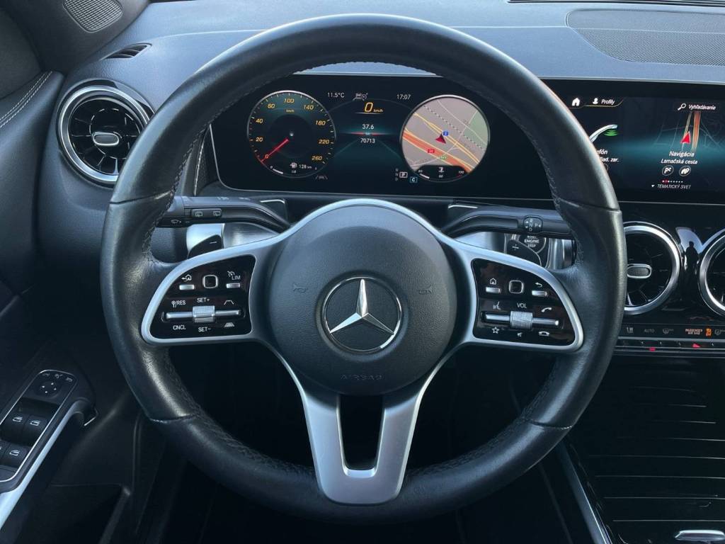 <span style="color:#004a89"> </span> 2020 Mercedes-Benz GLB 200d  110Kw/150k  <span style="color:#004a89"> FULL LED Adaptívne svetlomety,  Virtual, Kamera…</span>