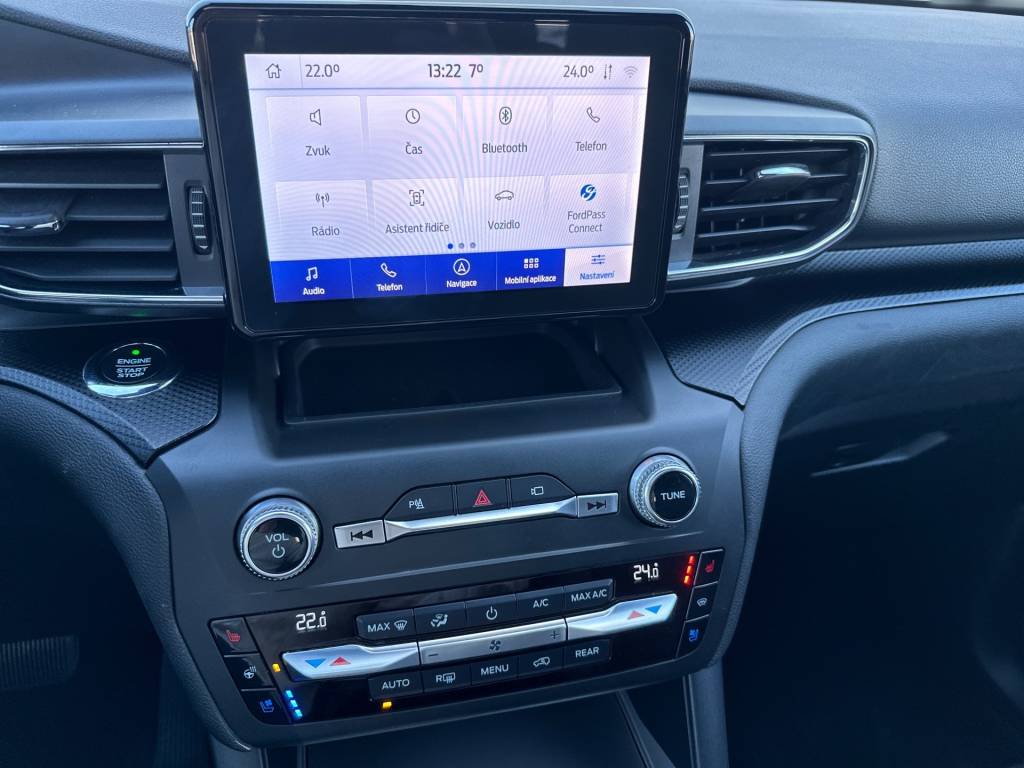 Novinka!<span style="color:#004a89"> 7-MIEST</span>  2020  Ford Explorer 3.0 V6 EcoBoost PHEV ST-LINE AWD 336Kw/457k  <span style="color:#004a89"> FULL LED Adaptívne svetlomety, 360°Kamera, Panorama…</span>