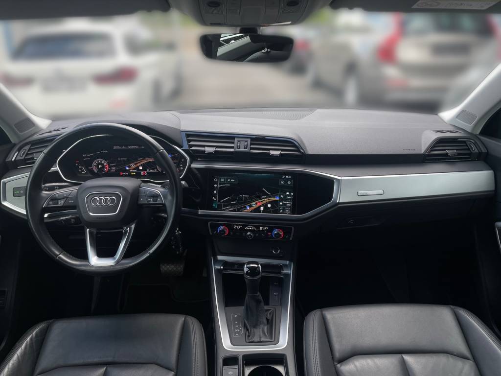 <span style="color:#004a89"> Len 79t km !  </span> 2019 Audi Q3  35  TFSI S  Tronic  110Kw/150k  <span style="color:#004a89">  LED Adaptívne svetlomety,  Virtual, Kamera…</span>
