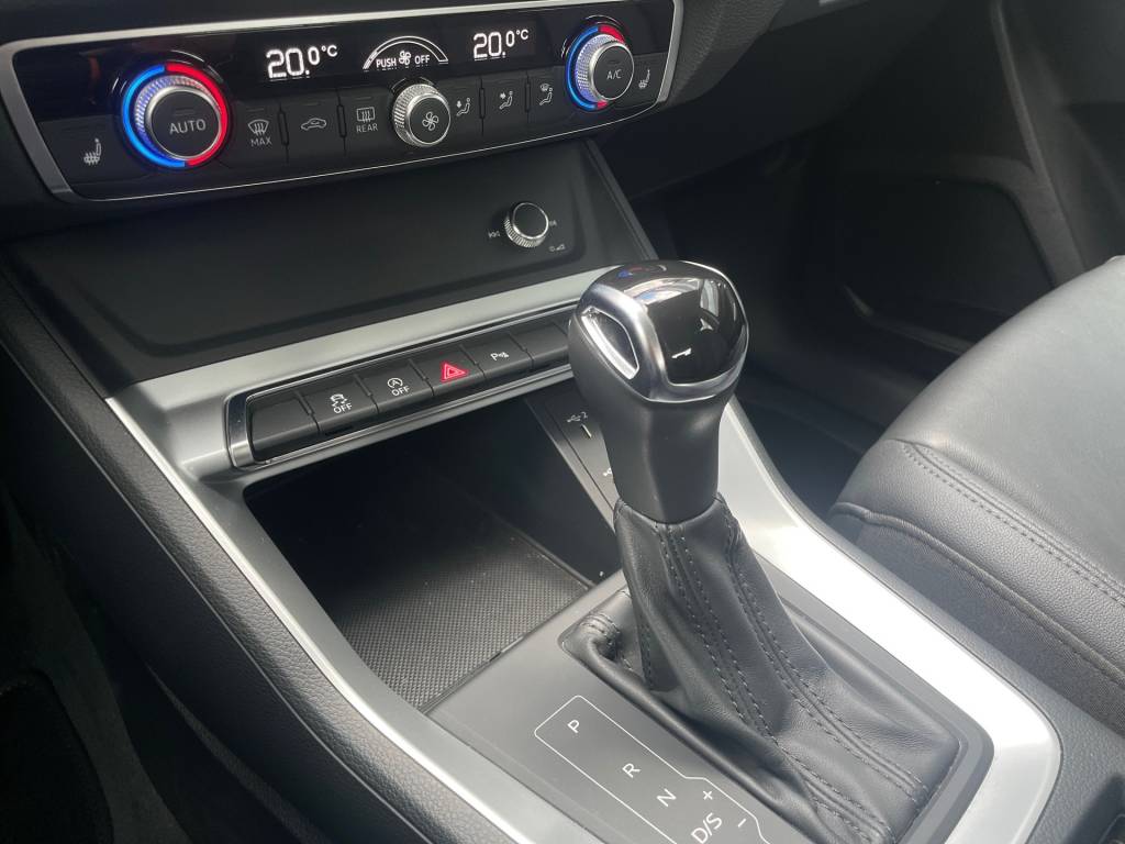 <span style="color:#004a89"> Len 79t km !  </span> 2019 Audi Q3  35  TFSI S  Tronic  110Kw/150k  <span style="color:#004a89">  LED Adaptívne svetlomety,  Virtual, Kamera…</span>