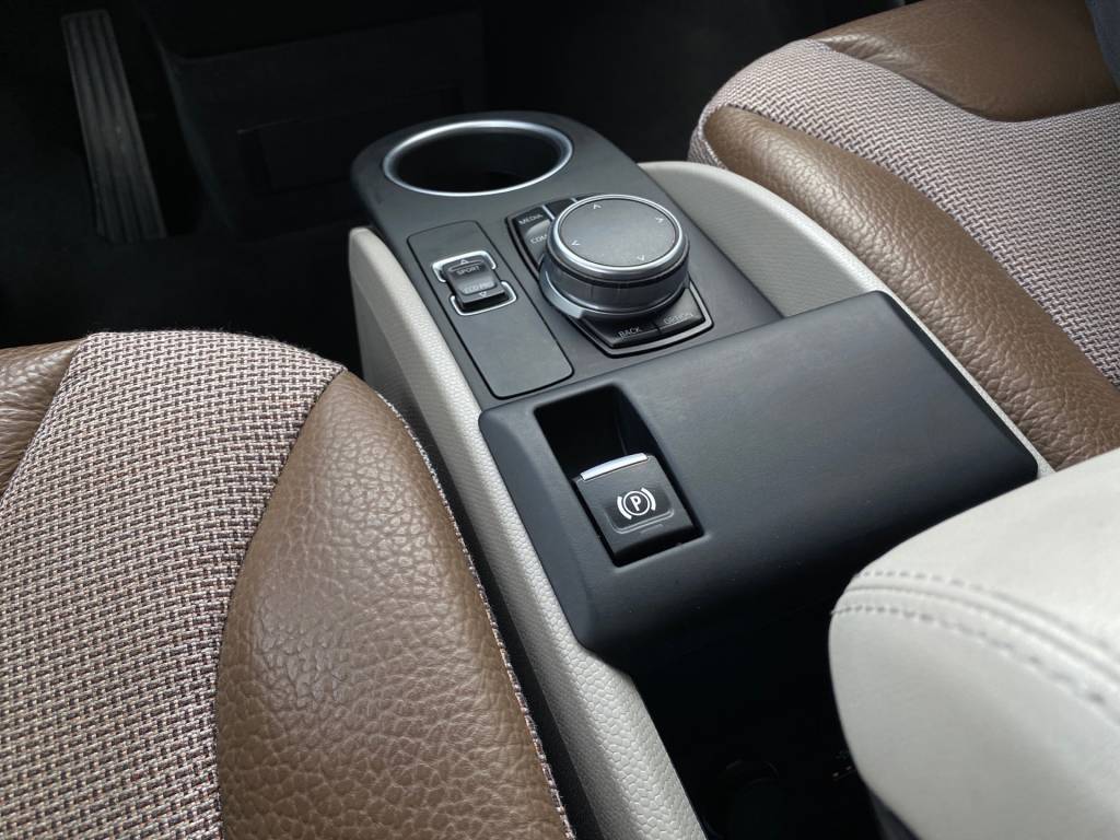 Novinka! <span style="color:#004a89">Verzia i3S 120Ah batéria!</span> BMW i3S 135Kw/184k<span style="color:#004a89">  FULL LED Adaptívne svetlomety, audio systém HARMAN/KARDON…</span>