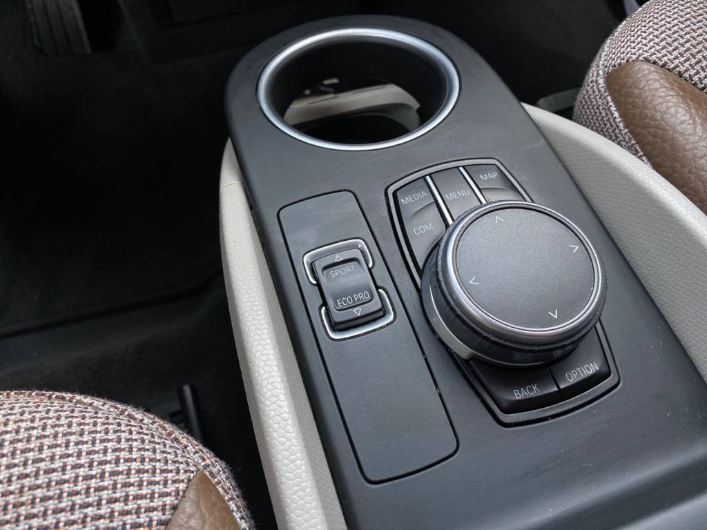 Novinka! <span style="color:#004a89">Verzia i3S 120Ah batéria!</span> BMW i3S 135Kw/184k<span style="color:#004a89">  FULL LED Adaptívne svetlomety, audio systém HARMAN/KARDON…</span>