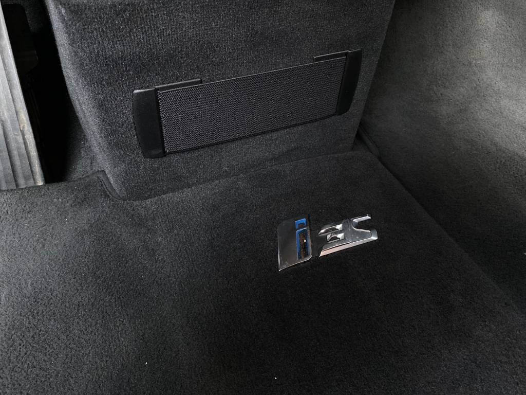 Novinka! <span style="color:#004a89">Verzia i3S 120Ah batéria!</span> BMW i3S 135Kw/184k<span style="color:#004a89">  FULL LED Adaptívne svetlomety, audio systém HARMAN/KARDON…</span>