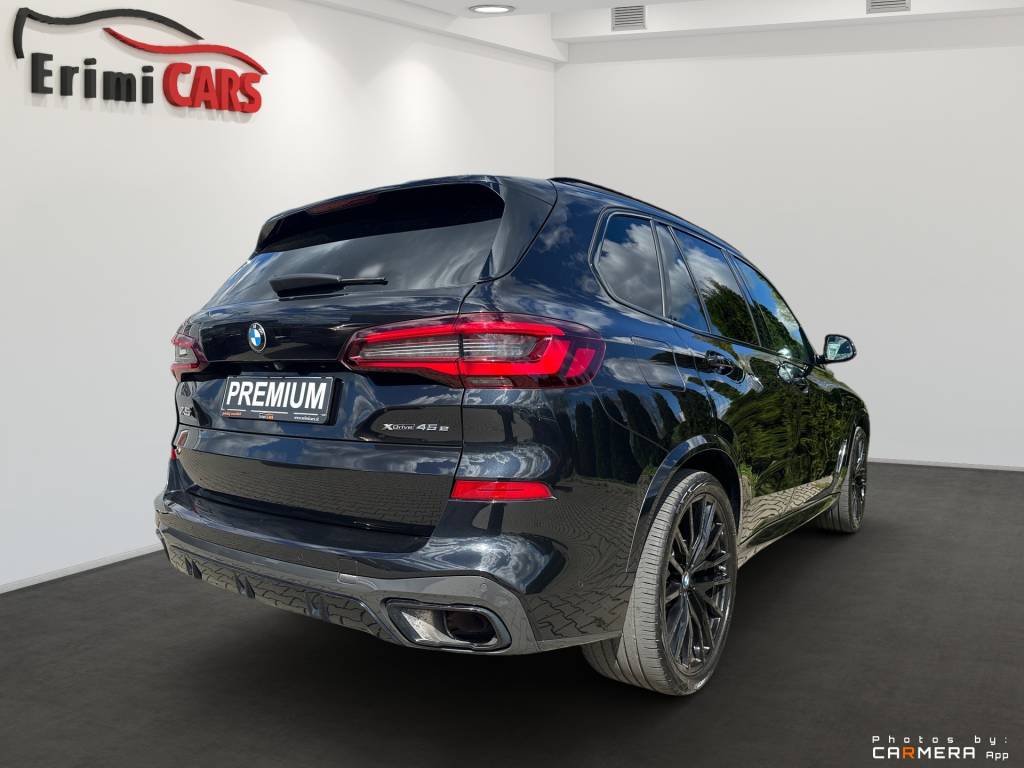 <span style="color:#004a89"> M-PACKET </span> 2020 BMW X5 45e Plug-IN Hybrid 290Kw/395k  <span style="color:#004a89"> Laserové adaptívne svetlomety, Vzduch, HEAD-UP, 360°Kamera, Harman/Kardon, R22…</span>