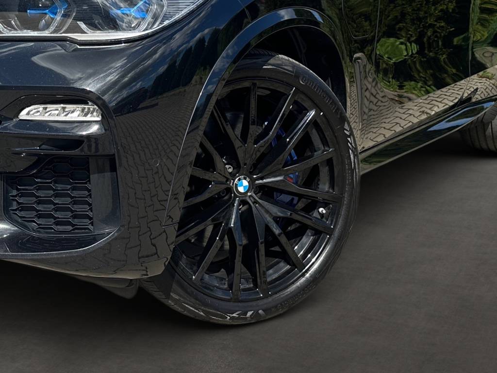 <span style="color:#004a89"> M-PACKET </span> 2020 BMW X5 45e Plug-IN Hybrid 290Kw/395k  <span style="color:#004a89"> Laserové adaptívne svetlomety, Vzduch, HEAD-UP, 360°Kamera, Harman/Kardon, R22…</span>