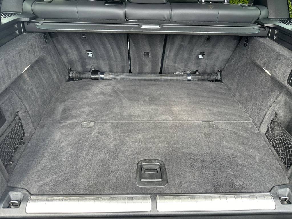 <span style="color:#004a89"> M-PACKET </span> 2020 BMW X5 45e Plug-IN Hybrid 290Kw/395k  <span style="color:#004a89"> Laserové adaptívne svetlomety, Vzduch, HEAD-UP, 360°Kamera, Harman/Kardon, R22…</span>