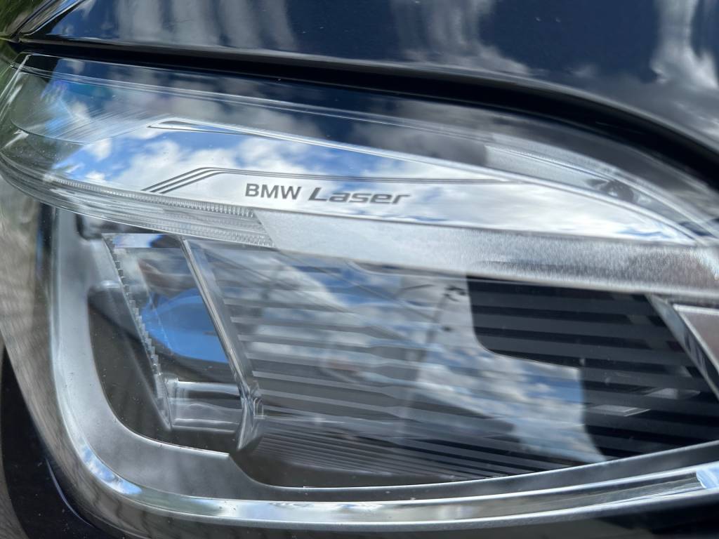 <span style="color:#004a89"> M-PACKET </span> 2020 BMW X5 45e Plug-IN Hybrid 290Kw/395k  <span style="color:#004a89"> Laserové adaptívne svetlomety, Vzduch, HEAD-UP, 360°Kamera, Harman/Kardon, R22…</span>