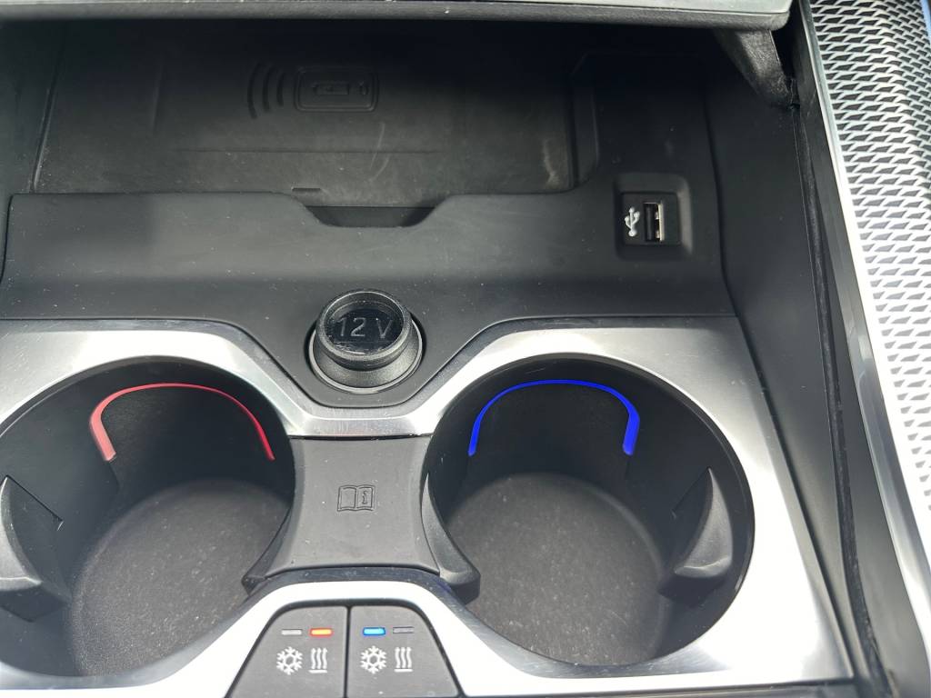 <span style="color:#004a89"> M-PACKET </span> 2020 BMW X5 45e Plug-IN Hybrid 290Kw/395k  <span style="color:#004a89"> Laserové adaptívne svetlomety, Vzduch, HEAD-UP, 360°Kamera, Harman/Kardon, R22…</span>