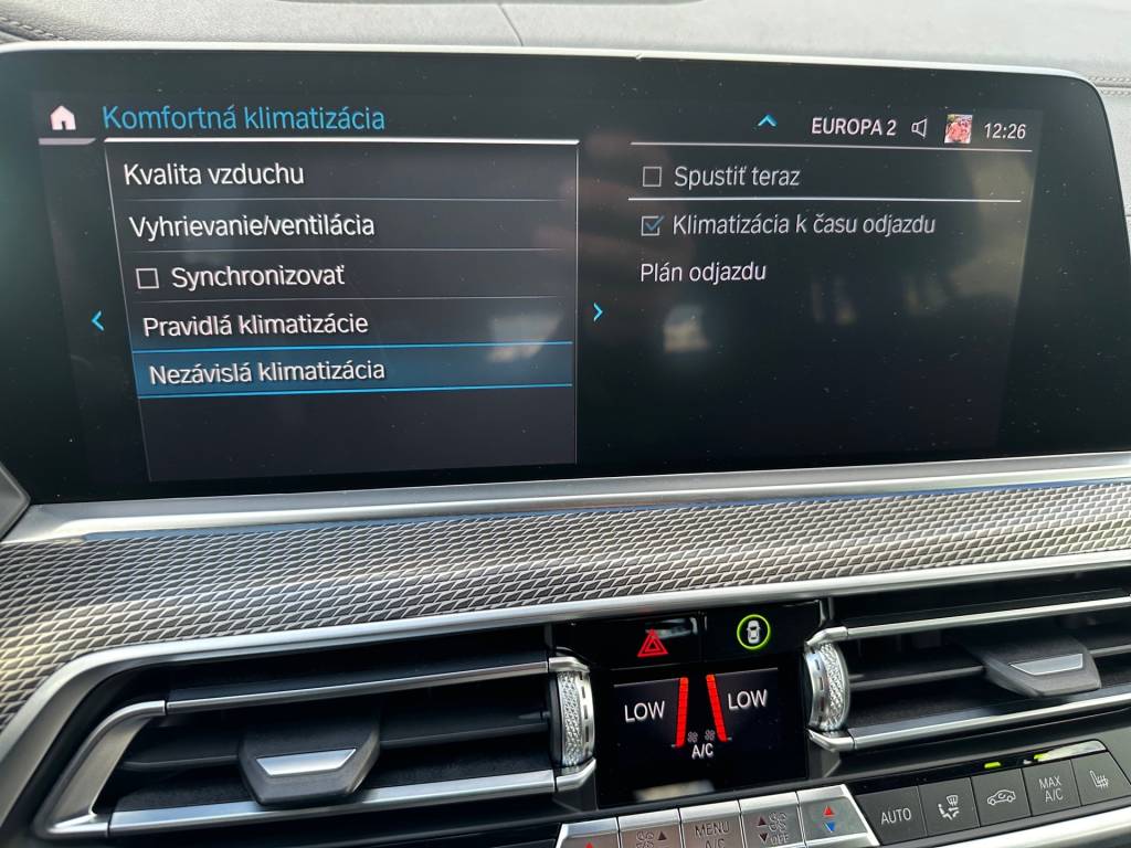 <span style="color:#004a89"> M-PACKET </span> 2020 BMW X5 45e Plug-IN Hybrid 290Kw/395k  <span style="color:#004a89"> Laserové adaptívne svetlomety, Vzduch, HEAD-UP, 360°Kamera, Harman/Kardon, R22…</span>