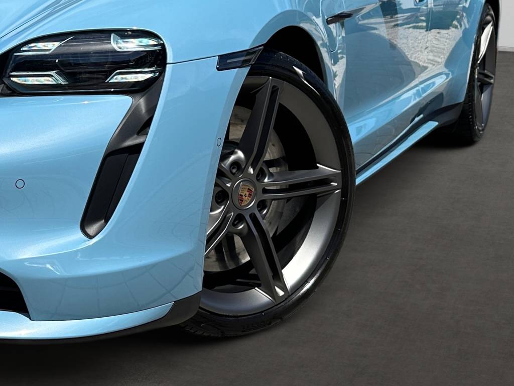 Porsche Taycan TURBO 500kW, 93.4kWh <span style="color:#004a89"> MATRIX LED, RADAR, PANORAMA, BOSE, 360°KAMERA, PSCB BRZDY R21…  </span>