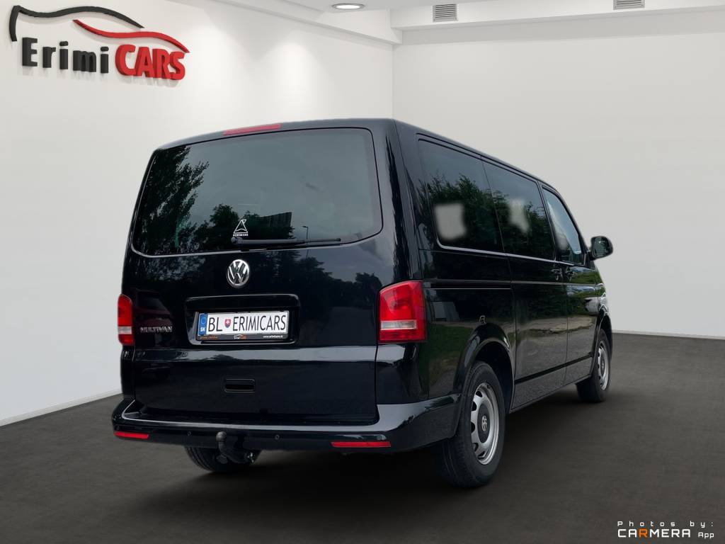 Volkswagen T5 Multivan 2.0 TDI Startline 140k <span style="color:#004a89"> Tažné zariadenie, Predhrev motora, Navigácia, Tempomat, Klimatizácia…  </span>