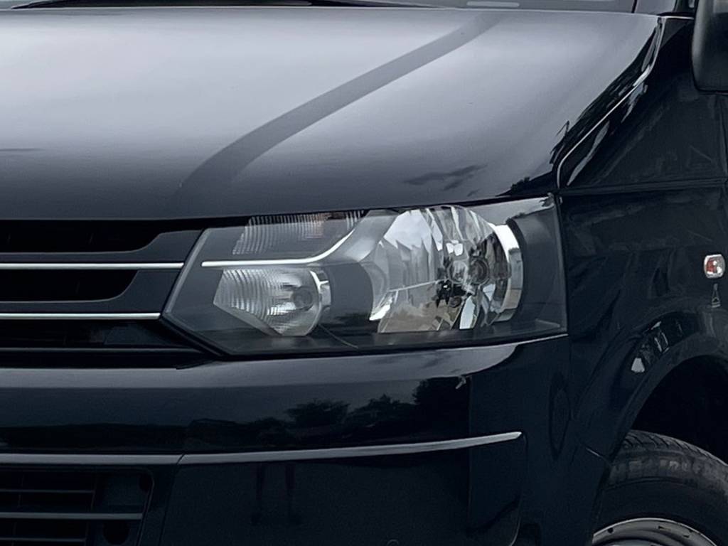 Volkswagen T5 Multivan 2.0 TDI Startline 140k <span style="color:#004a89"> Tažné zariadenie, Predhrev motora, Navigácia, Tempomat, Klimatizácia…  </span>