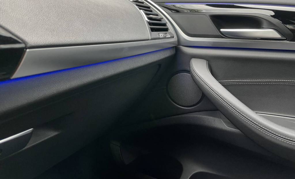 BMW xDrive20i mHEV ADAPTIV.FULL LED PANORAMA 360°3D KAMERA VIRTUAL /VOZIDLO V ZÁRUKE