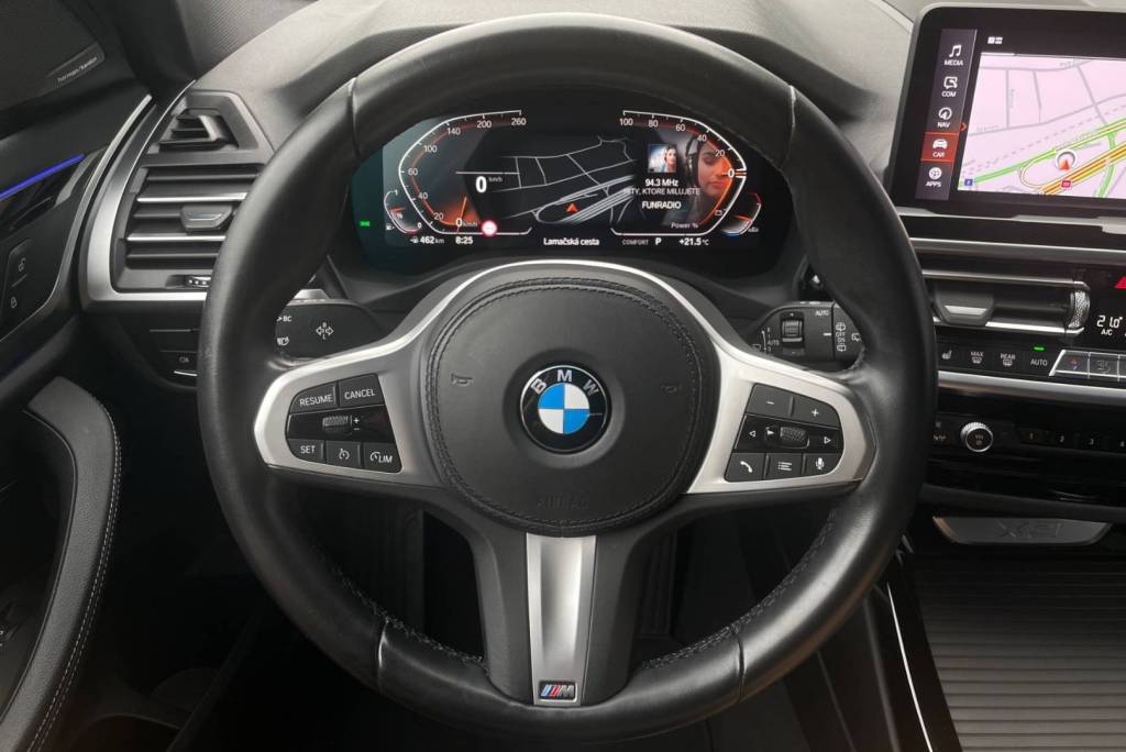 BMW xDrive20i mHEV ADAPTIV.FULL LED PANORAMA 360°3D KAMERA VIRTUAL /VOZIDLO V ZÁRUKE