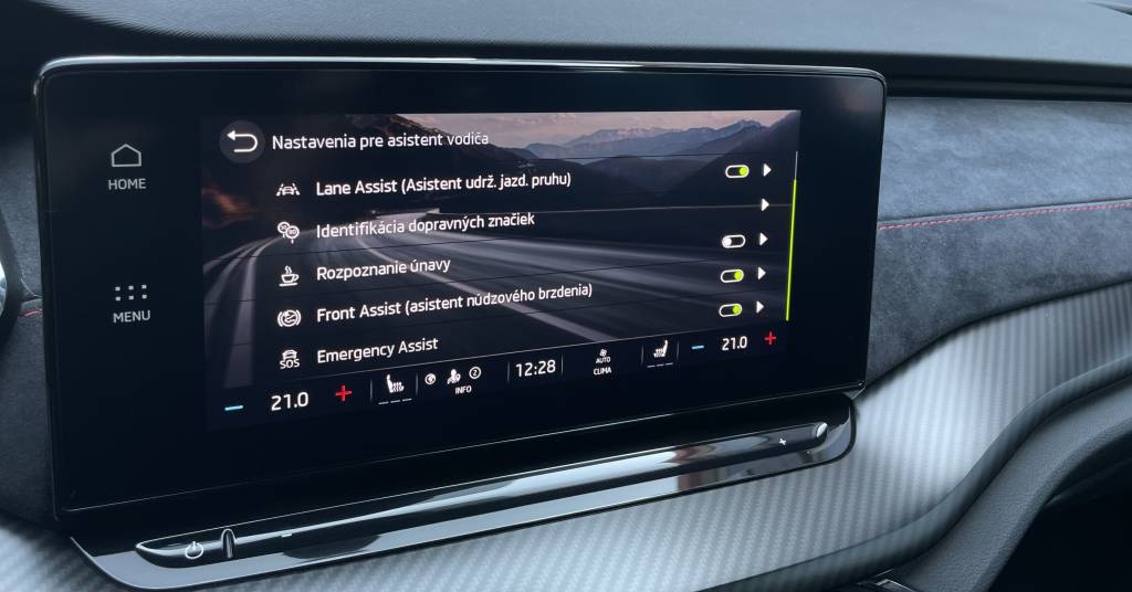 Škoda Octavia Combi V//RS 2.0 TDI MATRIX LED HEAD-UP VIRTUAL RADAR DSG