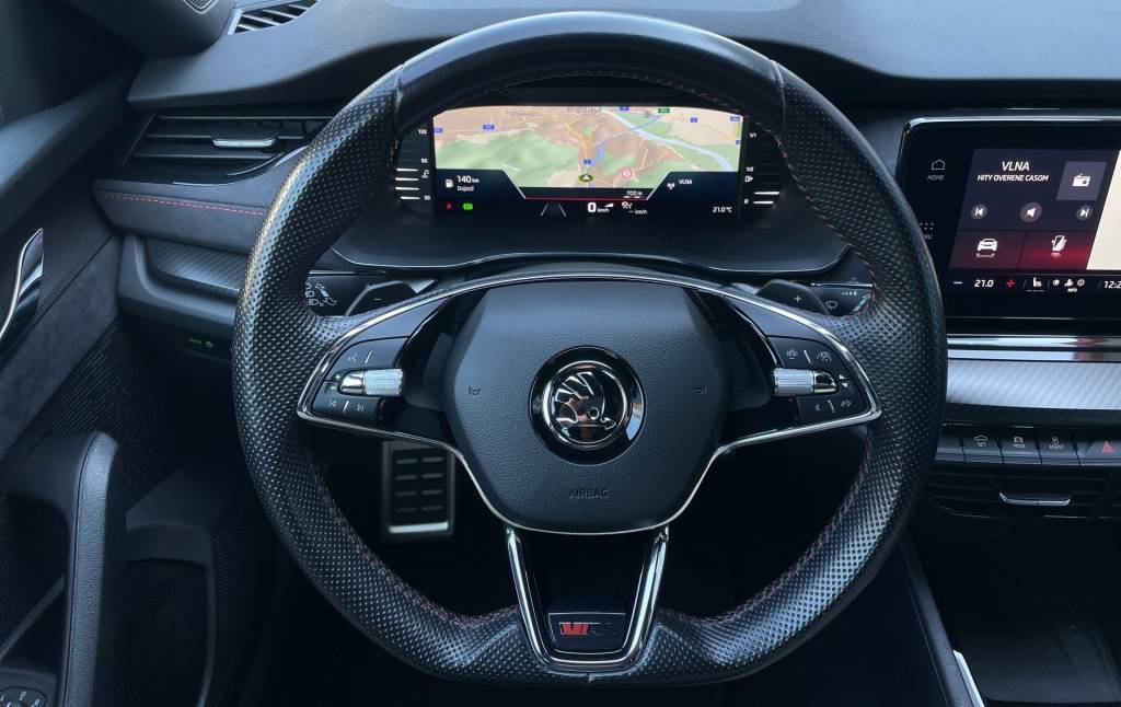 Škoda Octavia Combi V//RS 2.0 TDI MATRIX LED HEAD-UP VIRTUAL RADAR DSG
