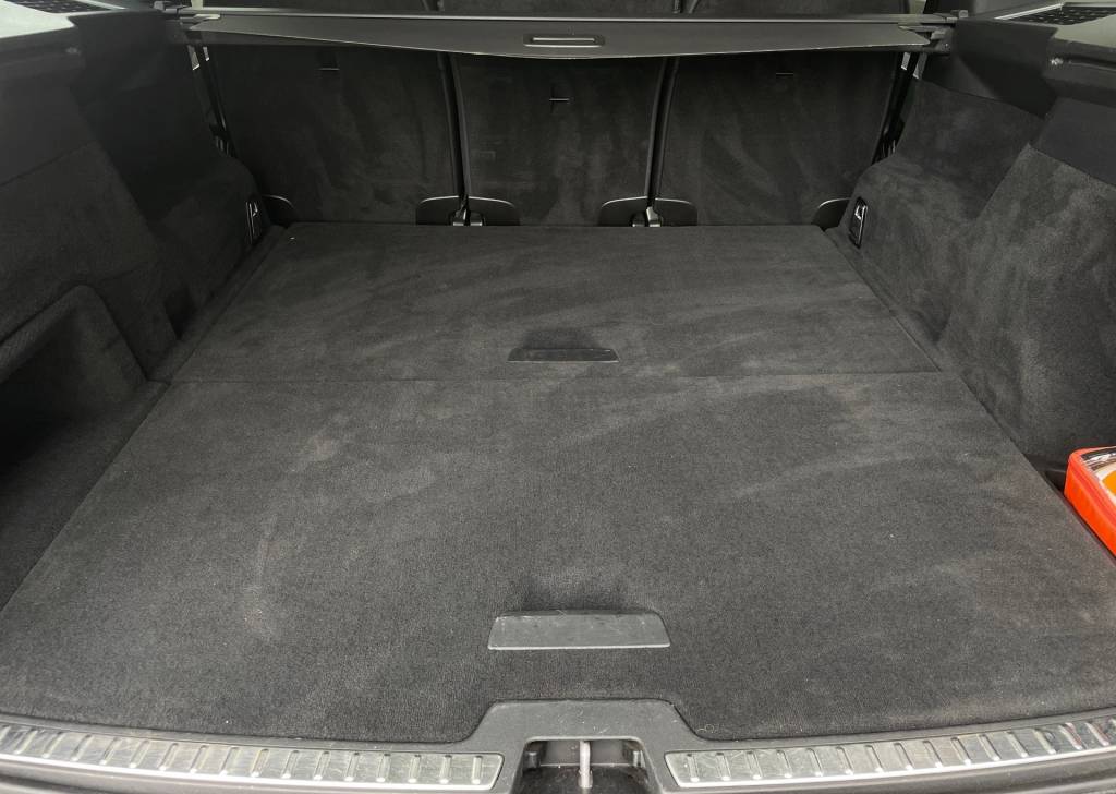 Volvo XC90 D5 235k AWD ADAPTIV. MATRIX FULL LED KAMERA VIRTUAL ŤAŽNÉ Momentum Pro A/T