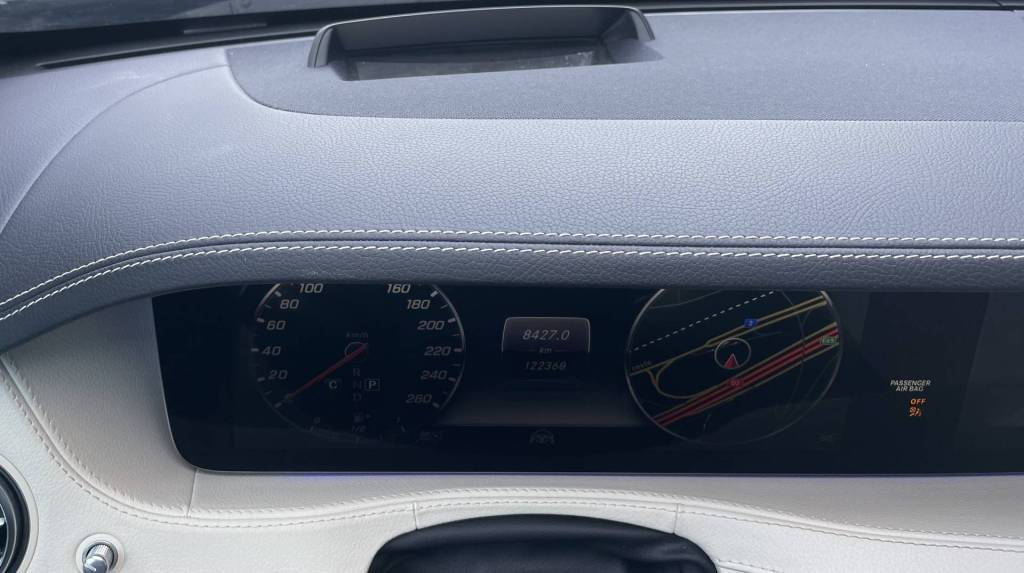 Mercedes-Benz S trieda Sedan 400d 4MATIC AMG-LINE PANORAMA HEAD-UP WEBASTO 360°KAMERA BURMESTER