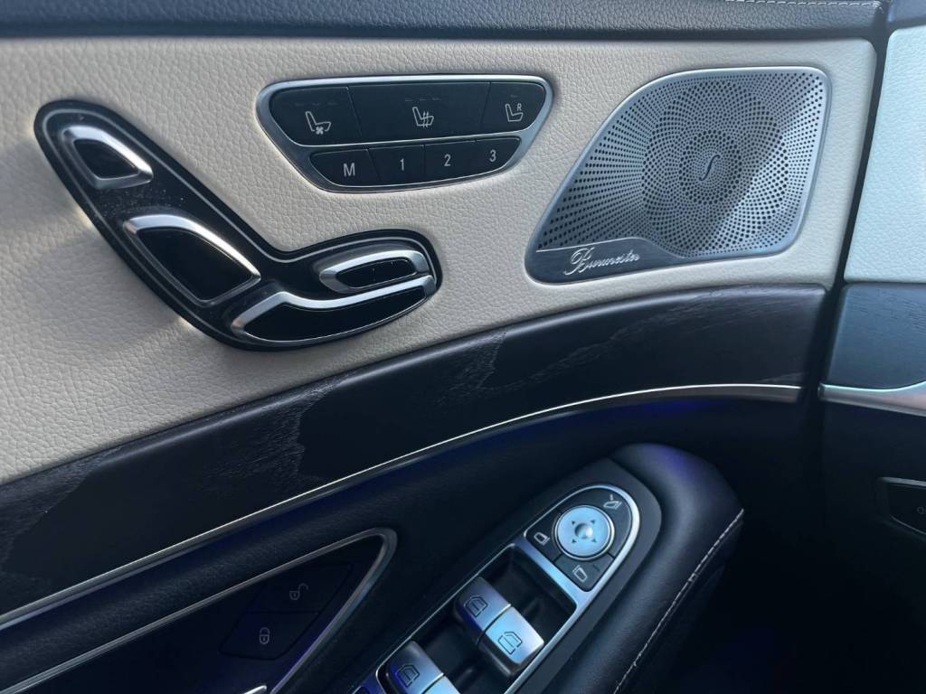 Mercedes-Benz S trieda Sedan 400d 4MATIC AMG-LINE PANORAMA HEAD-UP WEBASTO 360°KAMERA BURMESTER