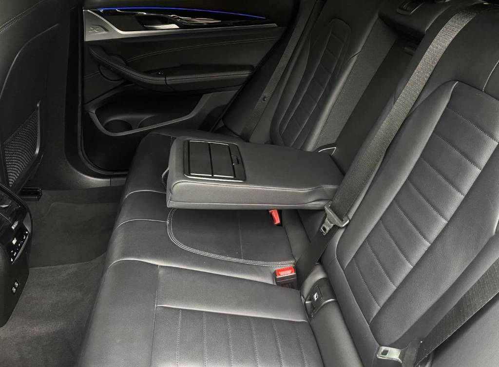 BMW xDrive20i mHEV ADAPTIV.FULL LED PANORAMA 360°3D KAMERA VIRTUAL /VOZIDLO V ZÁRUKE