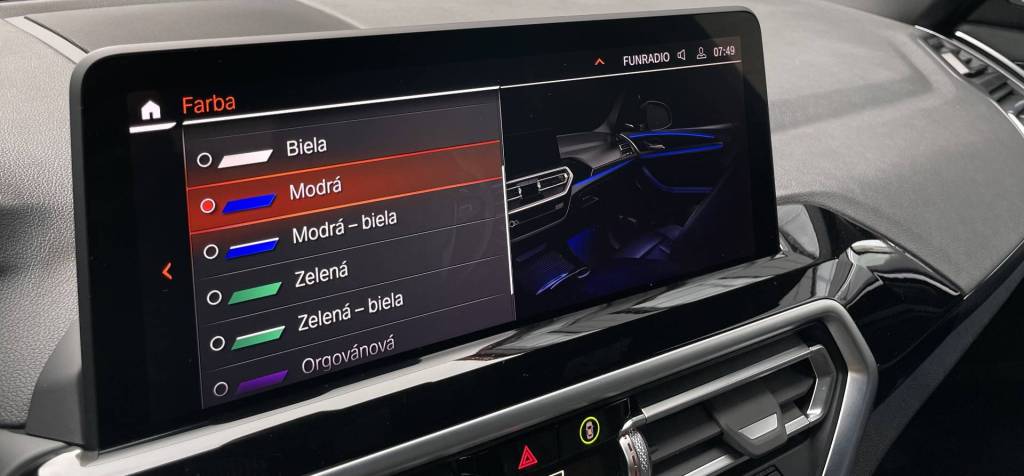 BMW xDrive20i mHEV ADAPTIV.FULL LED PANORAMA 360°3D KAMERA VIRTUAL /VOZIDLO V ZÁRUKE