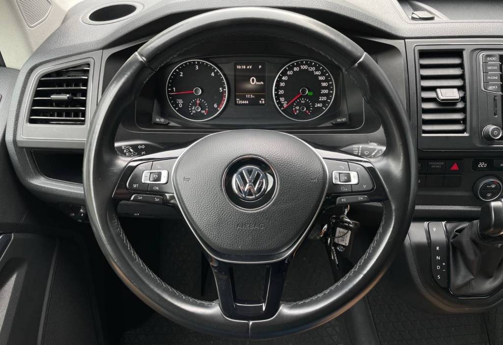 Volkswagen Caravelle T6 2.0 BiTDI 199k LR LANG FULL LED WEBASTO KAMERA RADAR 9-MIEST DSG