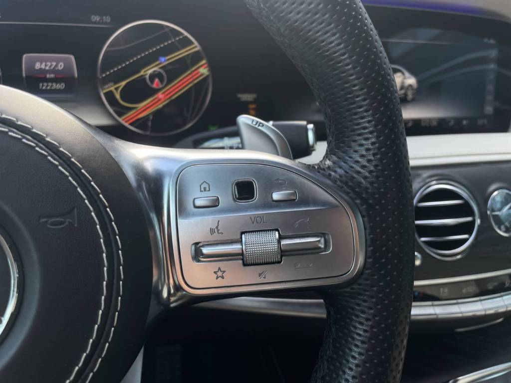 Mercedes-Benz S trieda Sedan 400d 4MATIC AMG-LINE PANORAMA HEAD-UP WEBASTO 360°KAMERA BURMESTER