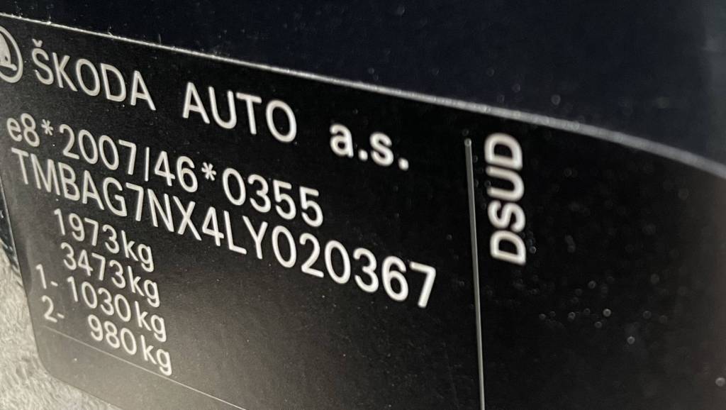 Škoda Octavia 4 IV 2.0 TDI SCR LED VIRTUAL KEYLESS STYLE