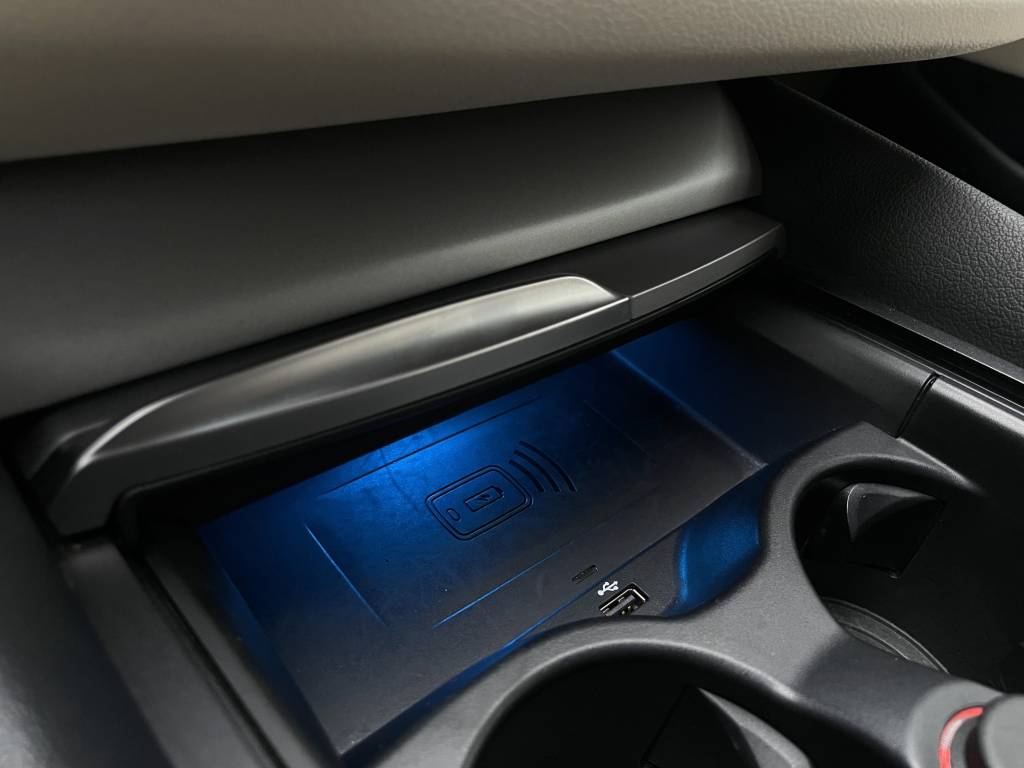 BMW Rad 5 Touring 530e PHEV MATRIX LED PANORAMA 360°3D KAMERA HARMAN/KARDON WEBASTO A/T