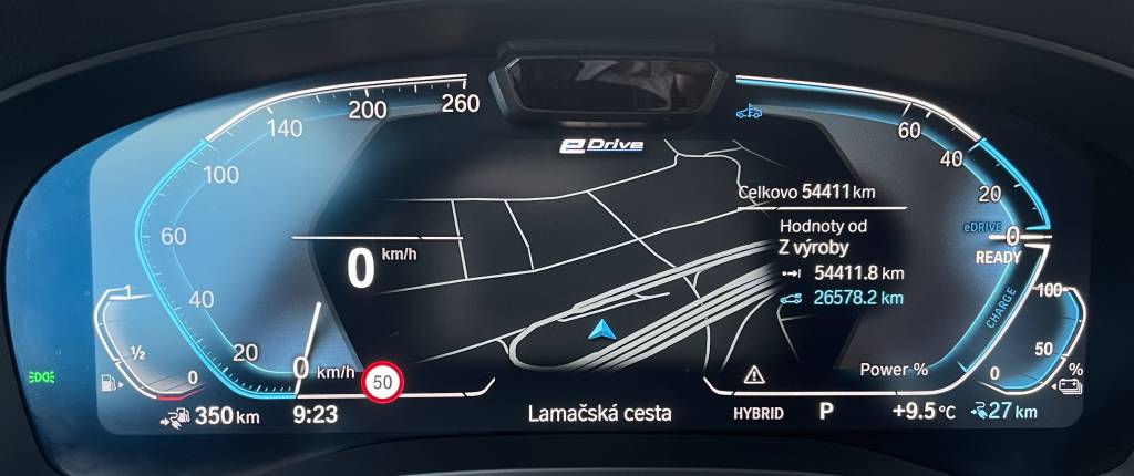 BMW Rad 5 Touring 530e PHEV MATRIX LED PANORAMA 360°3D KAMERA HARMAN/KARDON WEBASTO A/T