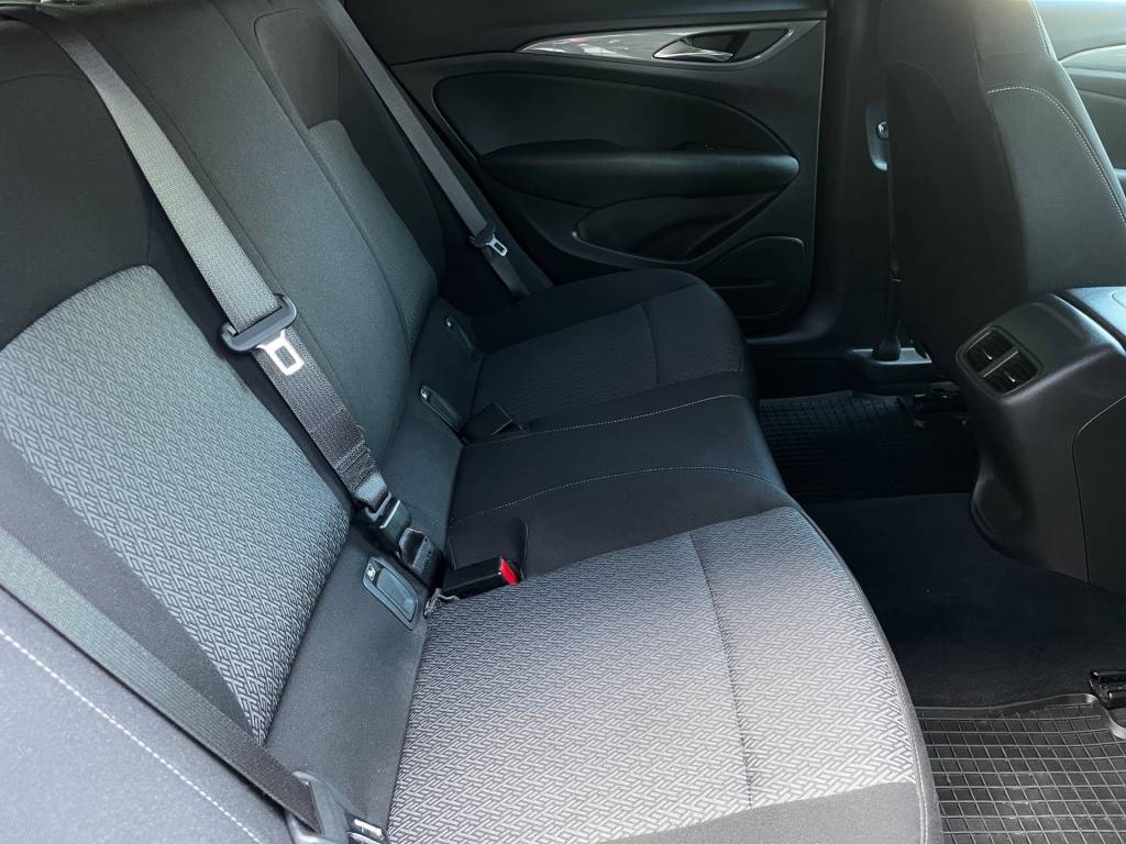 Opel Insignia 1.6 CDTI 136k Edition