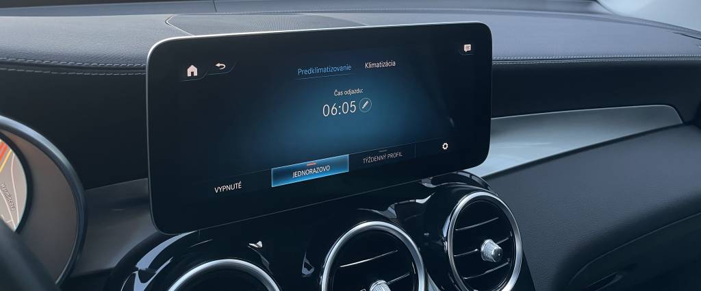 Mercedes-Benz GLC SUV 300De 4MATIC Plug-IN Hybrid VIRTUAL WEBASTO BURMESTER FULL LED A/T