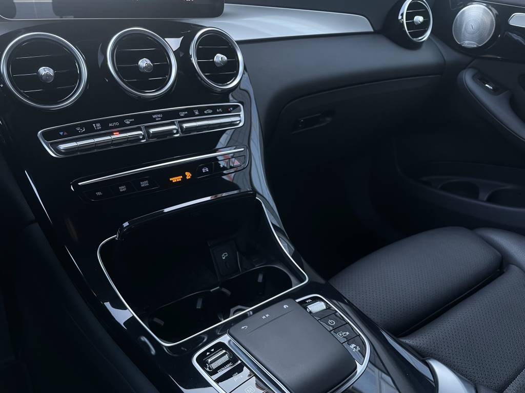 Mercedes-Benz GLC SUV 300De 4MATIC Plug-IN Hybrid VIRTUAL WEBASTO BURMESTER FULL LED A/T