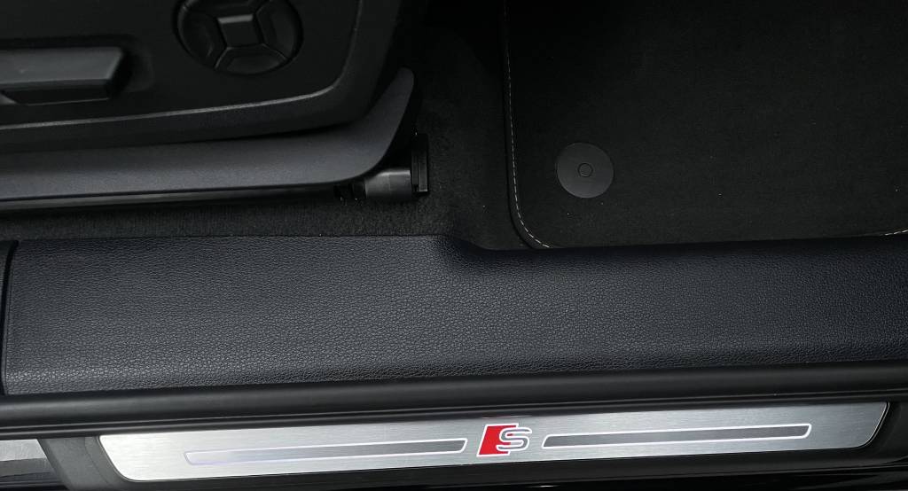 Audi Q3 Sportback 40TFSI Quattro S-LINE MATRIX LED PANORAMA RADAR /VOZIDLO V ZÁRUKE/